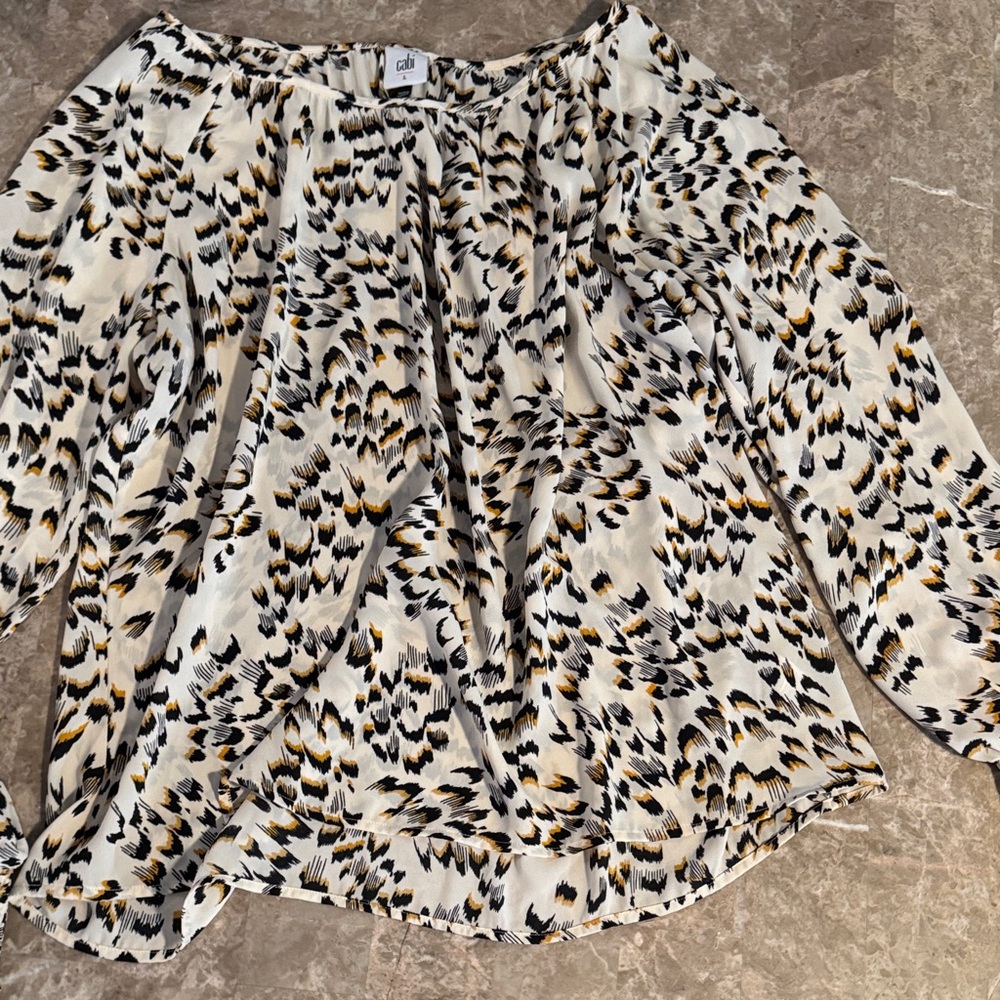 CAbi White and Black Patterned Blouse